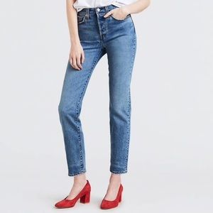 Levi’s Wedgie Jeans